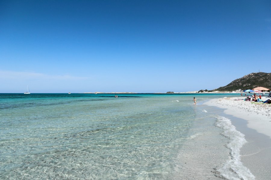 La plage de Capo Comino. MDXX - Shutterstock.com