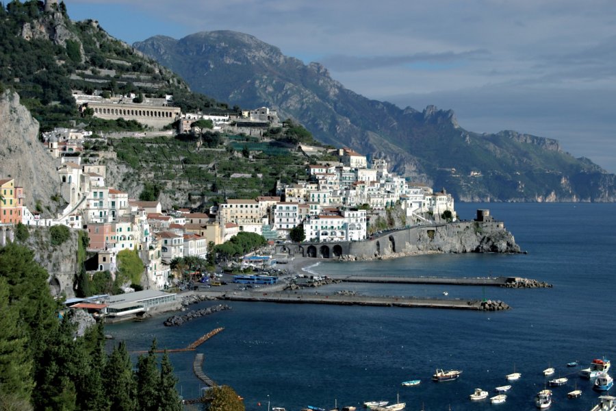 Vue générale d'Amalfi. Stéphan SZEREMETA