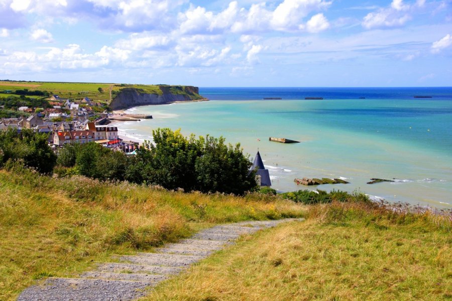 Arromanches-les-Bains. JeniFoto - Shutterstock.com