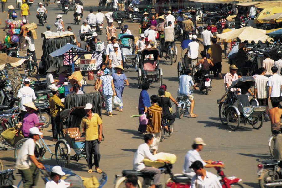 Marché de Hô Chi Minh-Ville. S.Nicolas - Iconotec