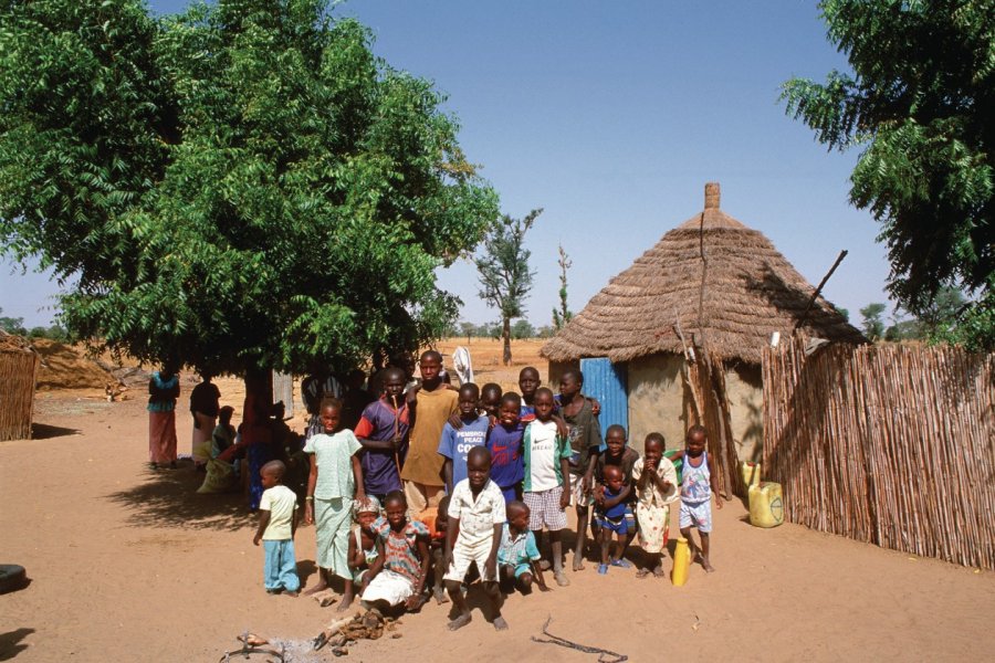 Petit village aux alentours de Diakhao. Author's Image