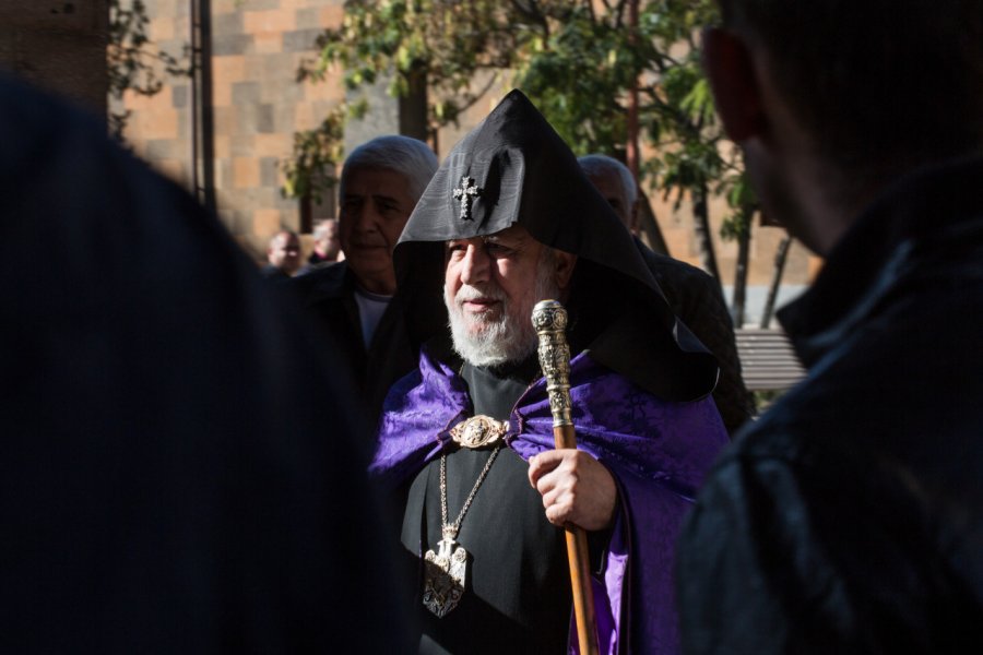 Le catholicos Karékine II à Etchmiadzine. YuG - Shutterstock.com