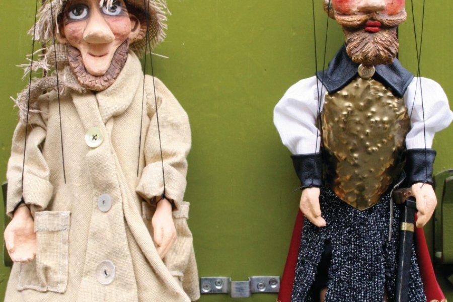 Marionnettes. (© Stéphan SZEREMETA))