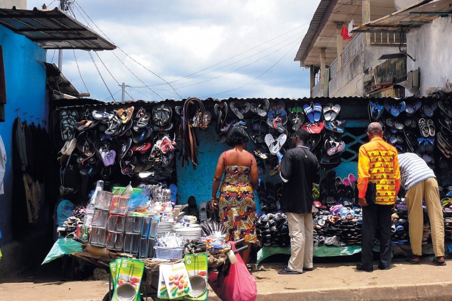 Quartier Nkembo. Bernadette VOISIN