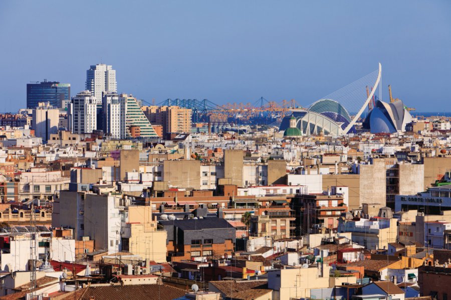 Vue générale de Valence. Philippe GUERSAN - Author's Image