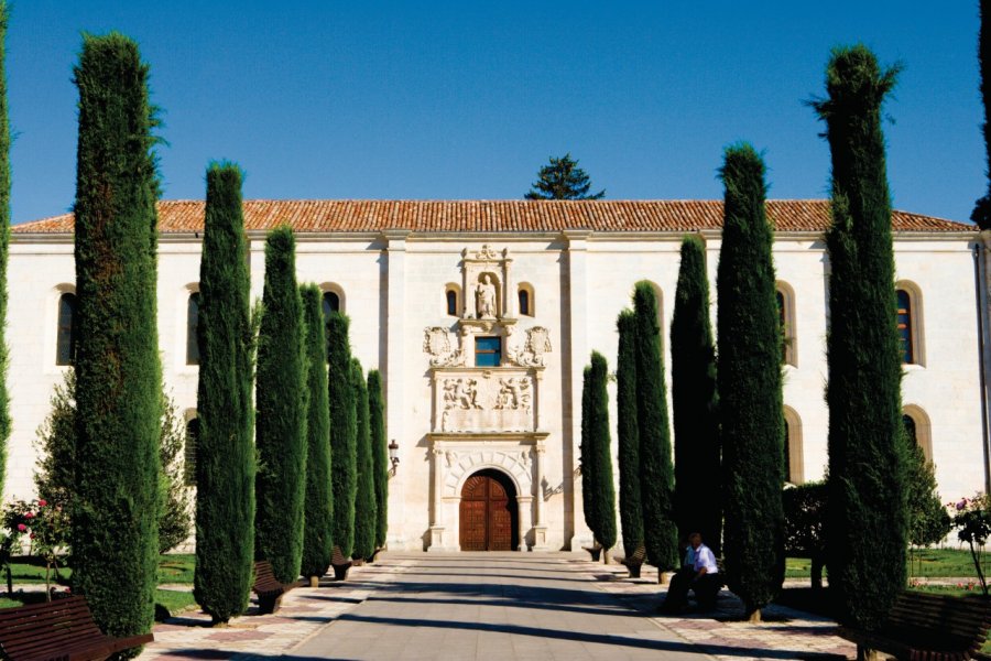 Institut Cardinal Lopez de Mendoza. Author's Image
