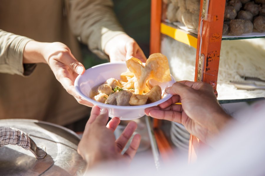 Bakso. Odua Images - Shutterstock.com