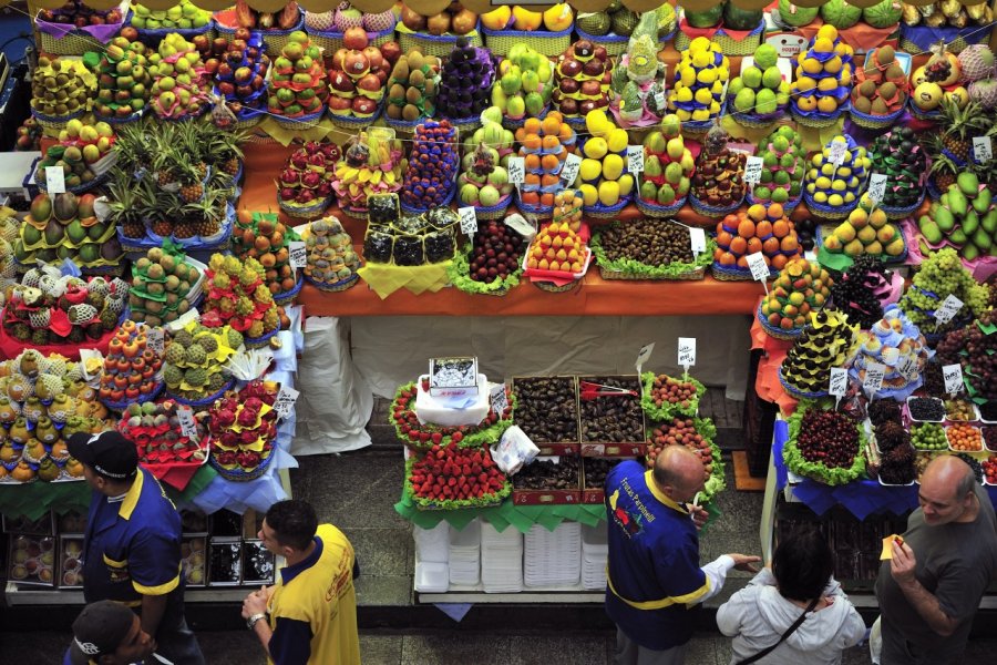 A l'inérieur du Mercado Municipal. T photography - Shutterstock.com