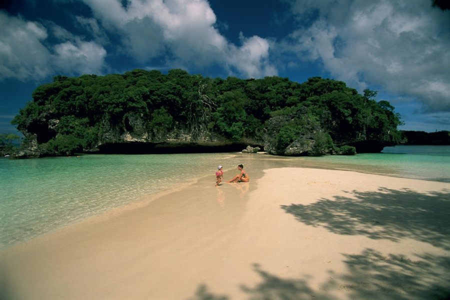 Sur la plage de l'îlot Maître. Author's Image