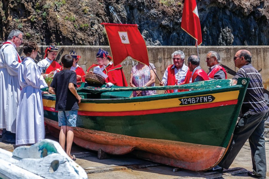 Bénédiction des bateaux à Paul do Mar. Ludovic DE SOUSA