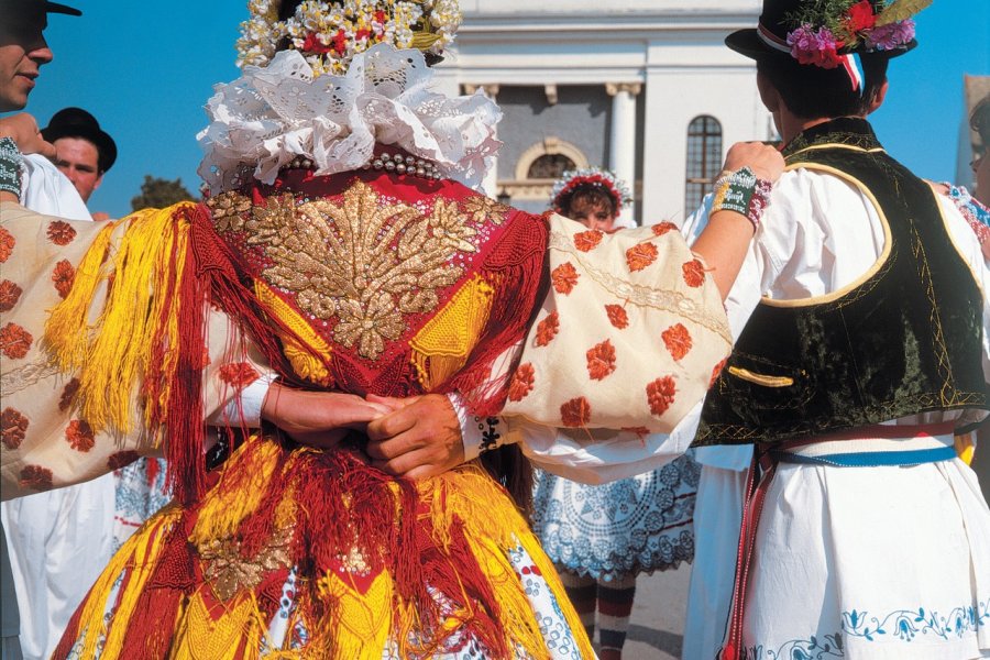 Au festival folklorique de Đakovo à la fin juin. ONT Croatie - Saša Pjanić