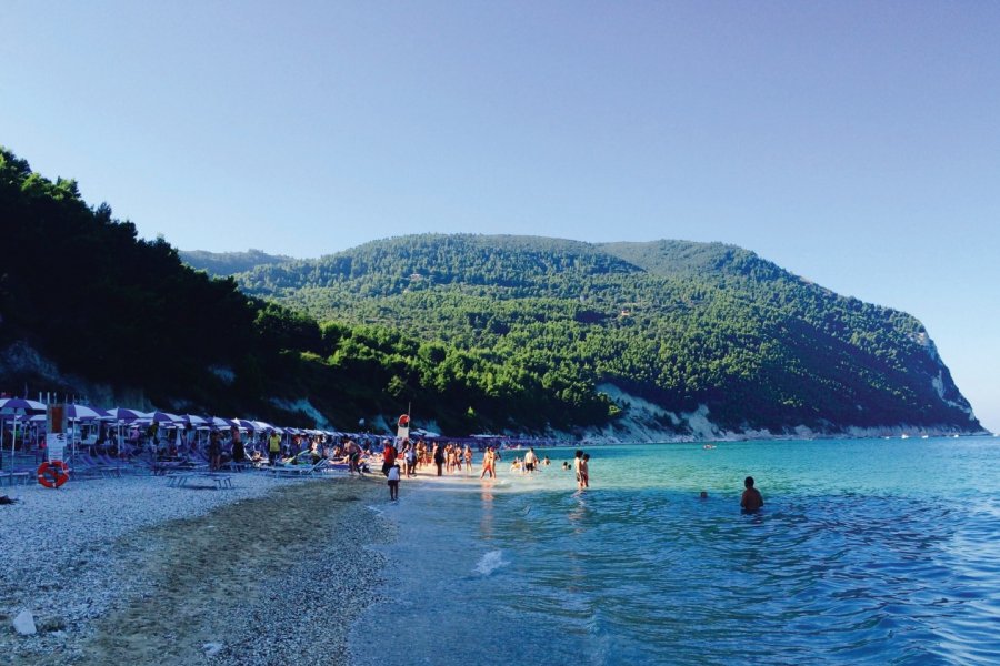 Plage de Sirolo, Parc naturel de Conero. Muriel PARENT