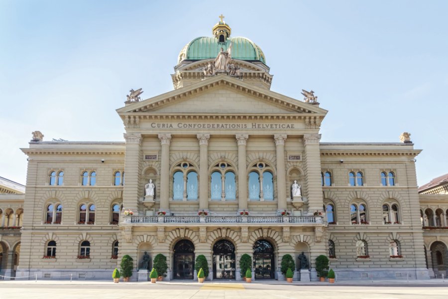 Palais Fédéral à Bern. pichet_w - iStockphoto.com