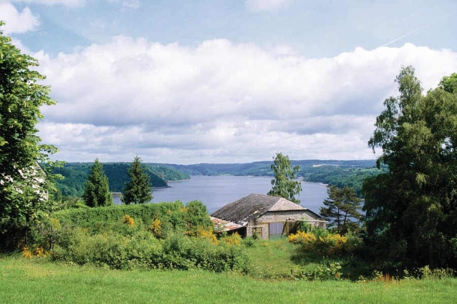 Lac de Bort-les-Orgues Florent RECLUS - Author's Image