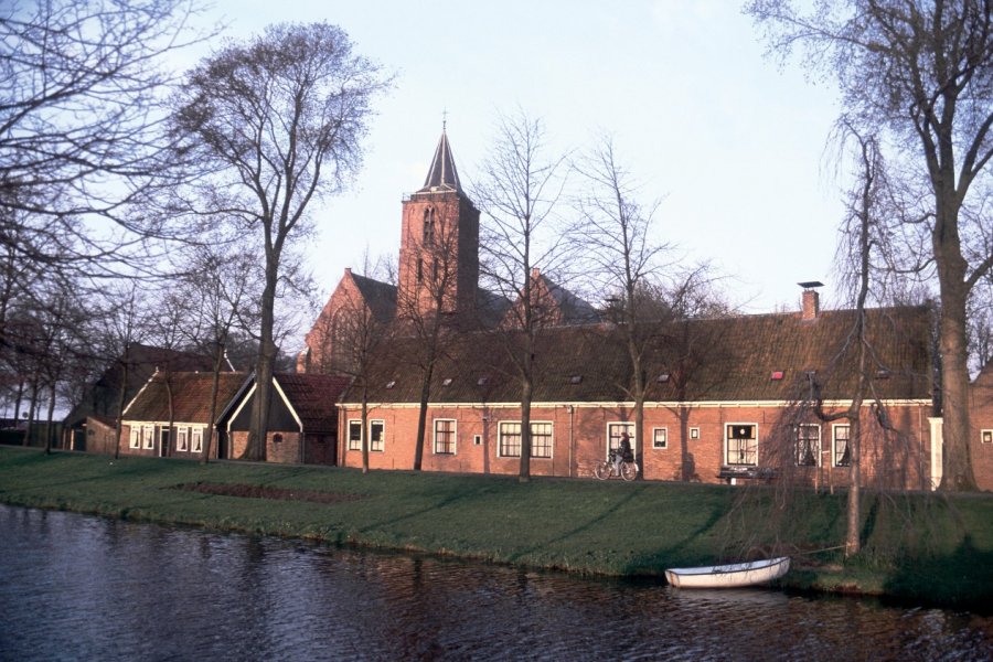 Village d'Edam. H.Fougère - Iconotec