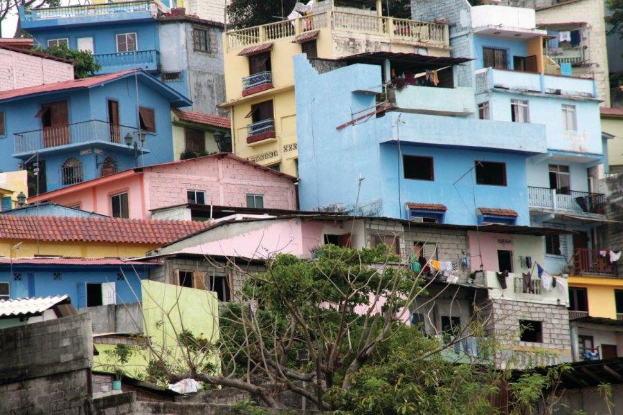 Le quartier coloré de Las Peñas, l'une des attractions de Guayaquil au bout du Malecón. Stéphan SZEREMETA