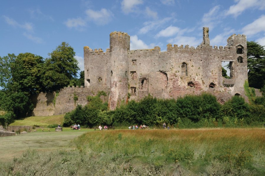 Laugharne Castle jvoisey - iStockphoto.com