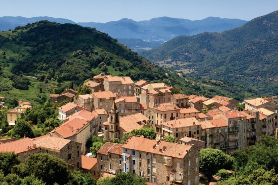 Sainte-Lucie-de-Tallano (© Aprott - iStockphoto.com))