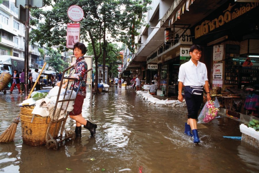La mousson, Bangkok sous l'eau. (© Mickael David - Author's Image))