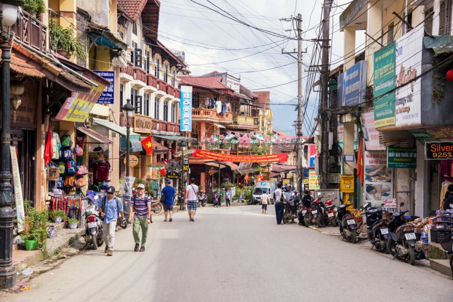 Les rues de Sa Pa. martinho Smart - Shutterstock.com