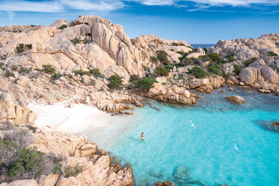 Plage isolée à La Madallena. 4FR - iStockphoto.com