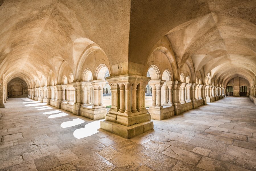Abbaye de Fontenay. JFL Photography / Adobe Stock