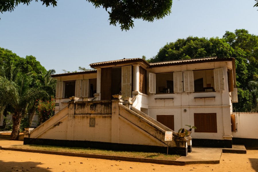 Le musée d'histoire de Ouidah dans l'enceinte du fort portugais. Beata Tabak - shutterstock.com