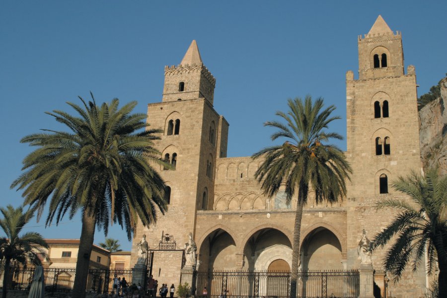 Cathédrale de Cefalù. Picsofitalia.com