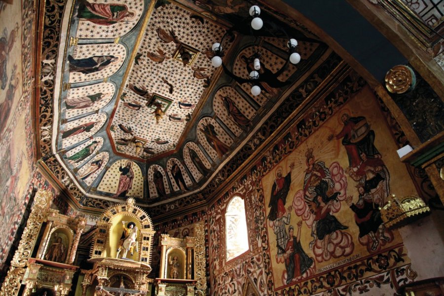 Les superbes fresques de l'église de Curahuara de Carangas. Arnaud BONNEFOY