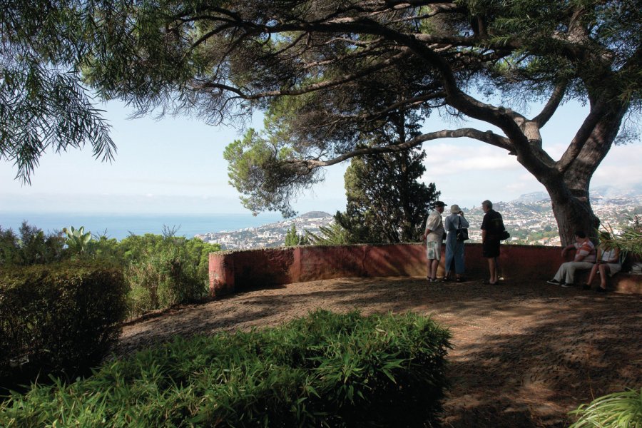 Jardin botanique, terrasse panoramique avec vue sur Funchal. Sébastien Cailleux