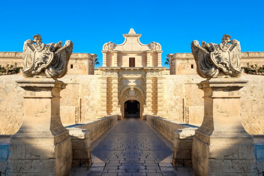 Les portes de la vieille forteresse de Mdina. Calin Stan - Shutterstock.com