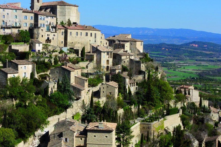 Vue générale de Gordes (© Lawrence BANAHAN - Author's Image))