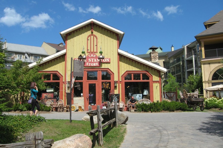 Boutique au Blue Mountain Resort dans la baie Georgienne. Valérie FORTIER