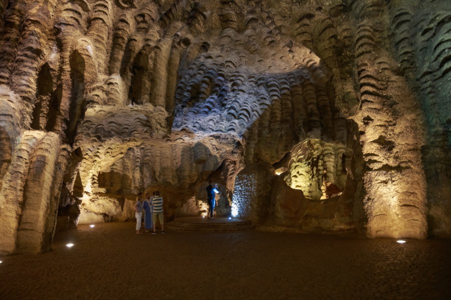 GROTTES D'HERCULE