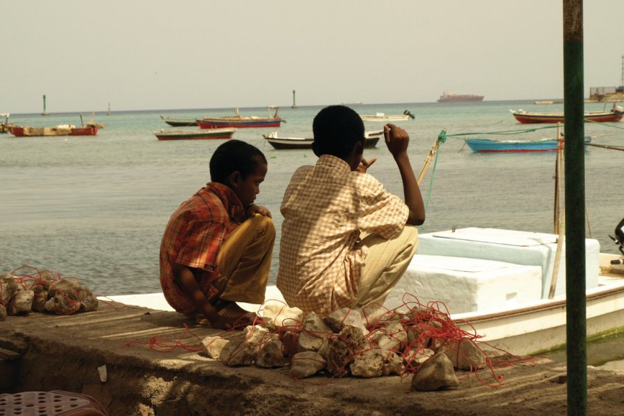 Souk aux poissons à Port-Soudan. Marc GOUTALIER