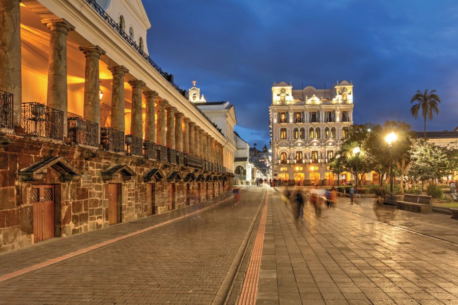 Plaza de la Independencia Bogdan Lazar - iStockphoto.com