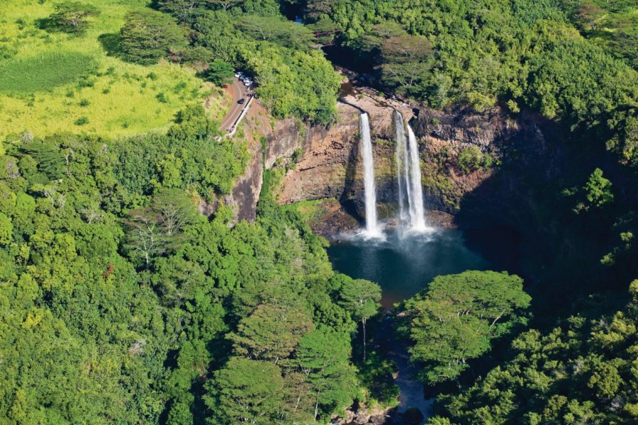 Wailua Falls. Hawaii Tourism Authority (HTA) / Tor Johnson