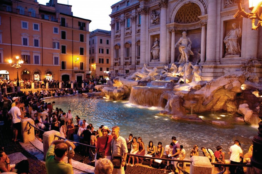 Fontaine de Trevi. Philippe GUERSAN - Author's Image