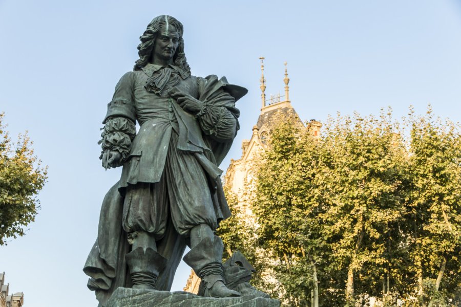 Statue de Pierre Paul Riquet à Béziers. oaquin Ossorio Castillo - Shutterstock.Com