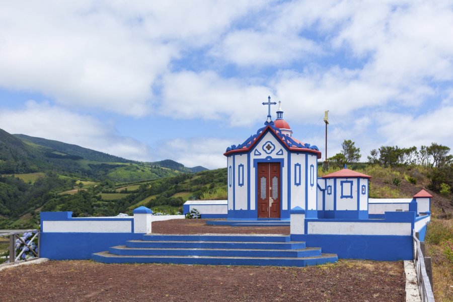 Ermida de Monte Santo, Agua de Pau. Oliver Hoffmann - Shutterstock.com