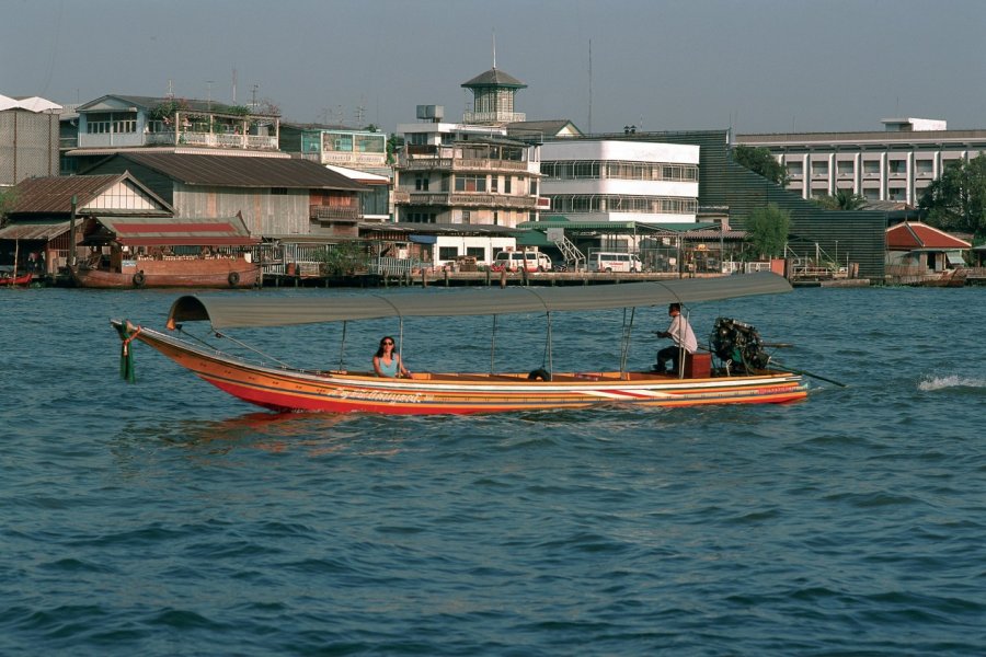 Barque sur le Chao Phraya. (© Author's Image))