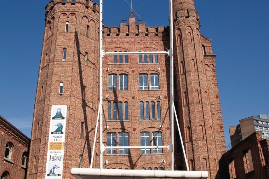 Le Centre des archives du monde du travail (ancienne usine de la Motte-Bossut) (© Olivier LECLERCQ))