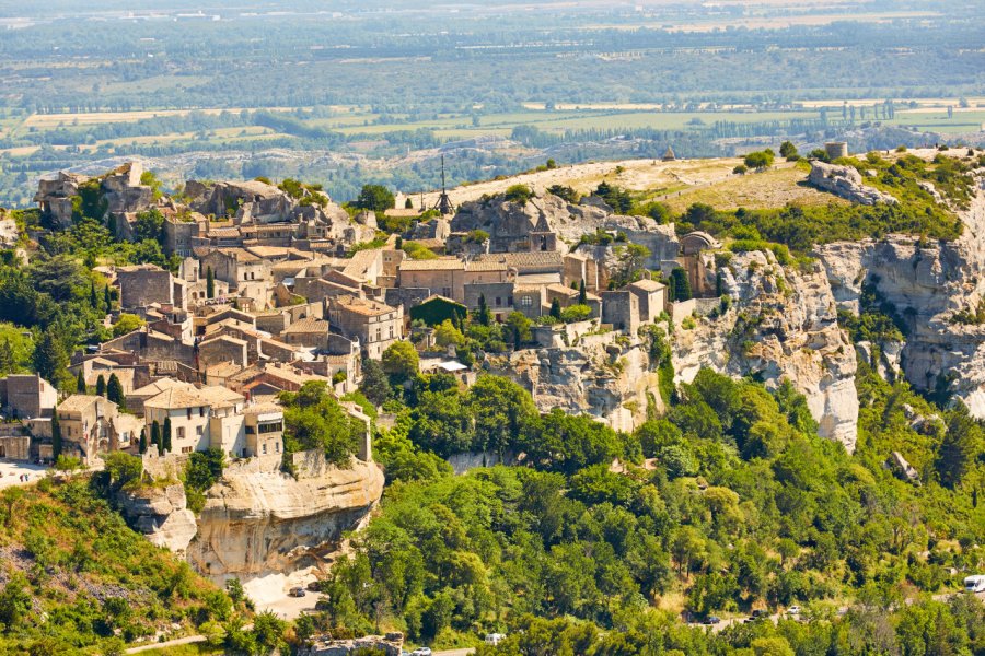 Le village perché des Baux-de-Provence. (© lr.s - Shutterstock.com))