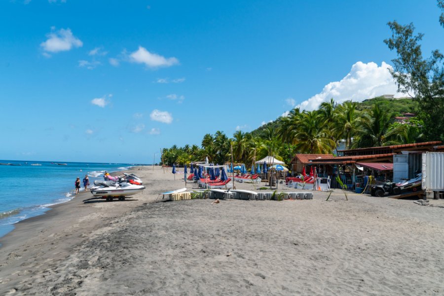 Plage du Carbet. JCH DUSANTER