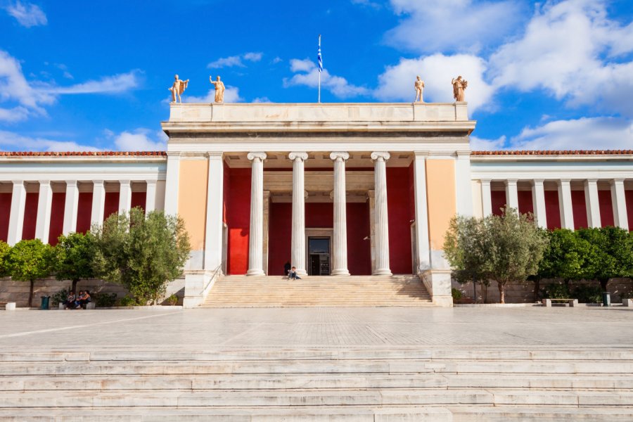 Musée national archologique d'Athènes. saiko3p - Shutterstock.com