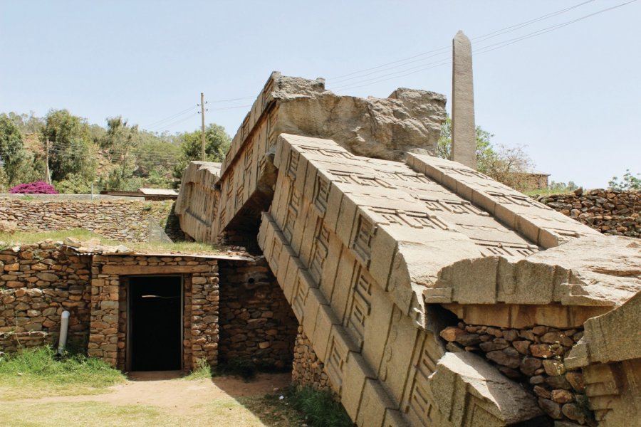 La stèle géante d'Axoum mesurait 35 mètres avant de s'écrouler, c'est l'un des plus grands monolithes façonnés par l'homme. Abdesslam BENZITOUNI