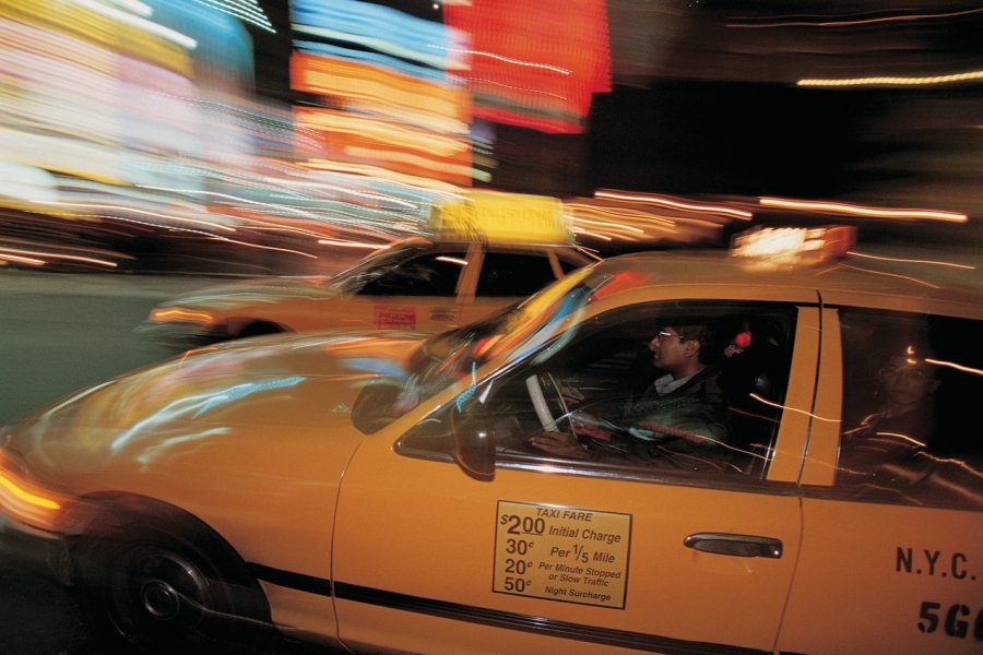 Taxi jaune à Manhattan. Daniele Cati - Iconotec