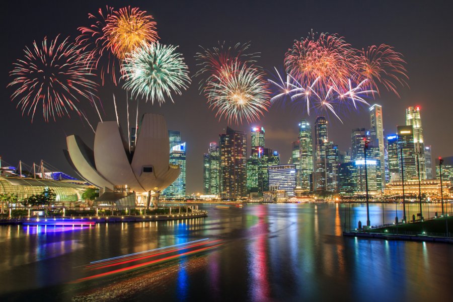 Fête nationale de Singapour. Theerapol Pongkangsananan - Shutterstock.com