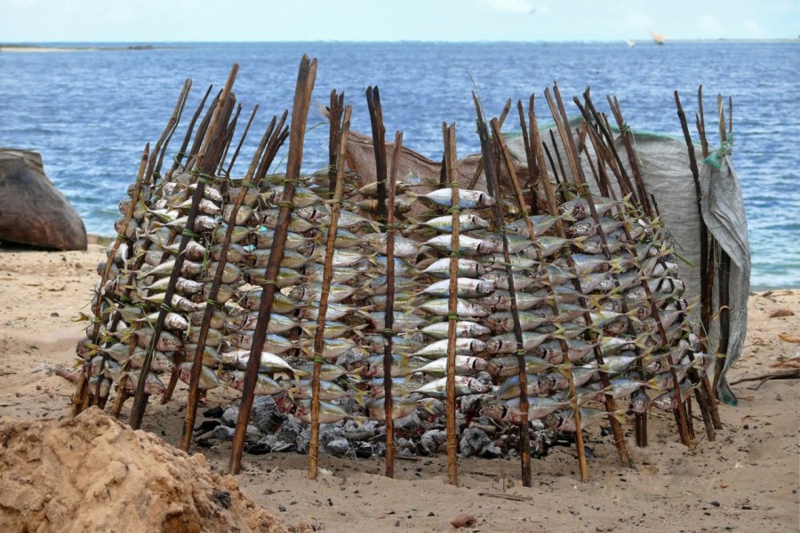 Séchage du poisson à Mtwara. Svetlana Arapova / Shutterstock.com