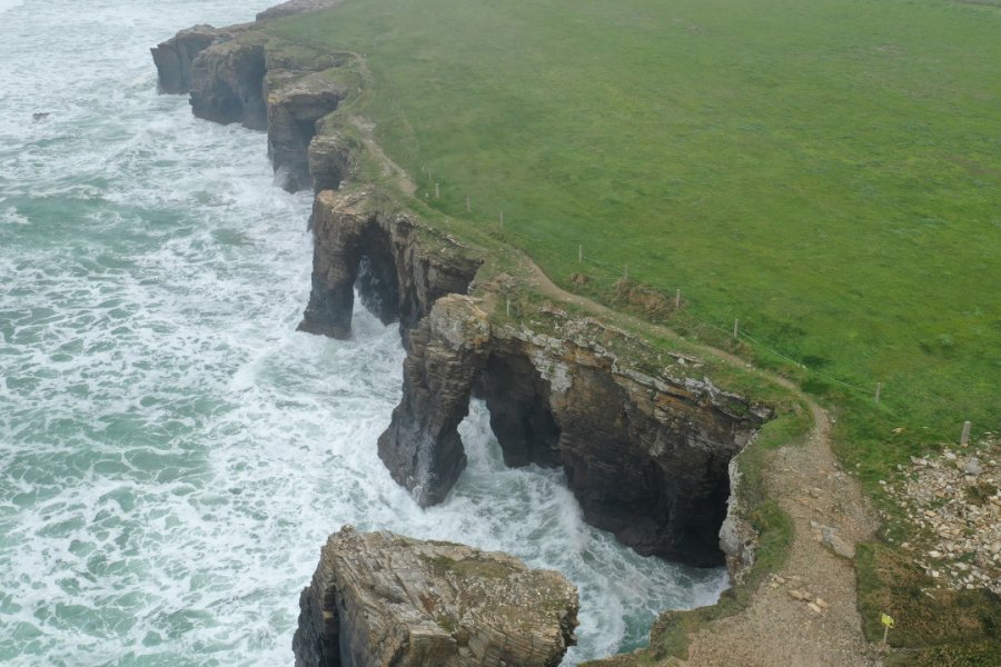 Le littoral déchiqueté de la Galice. jvtato - Shutterstock.com